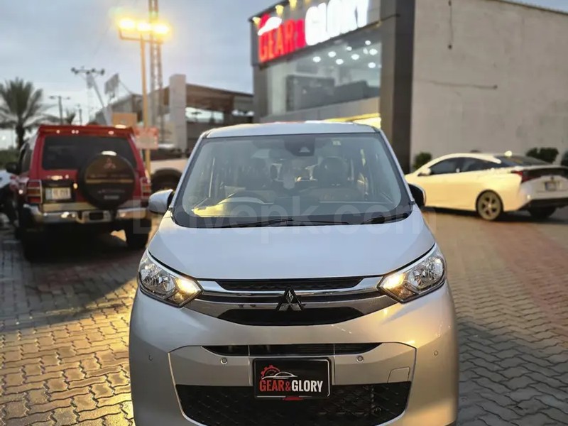 Mitsubishi Ek Wagon 2019