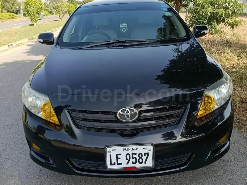 Toyota Corolla Altis 2011
