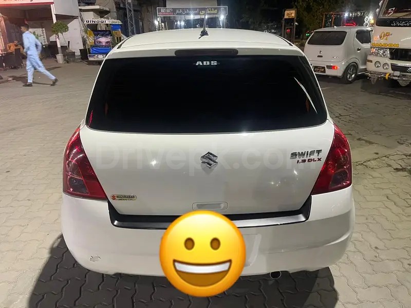 Suzuki Swift 2011