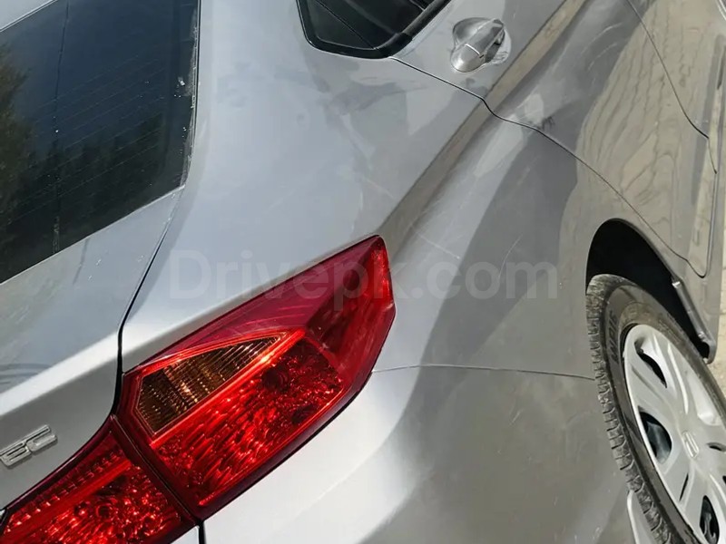 Honda City IVTEC 2023