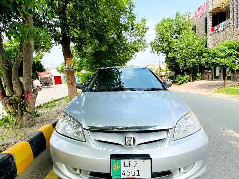 Honda Civic VTi Oriel Prosmatec 2004