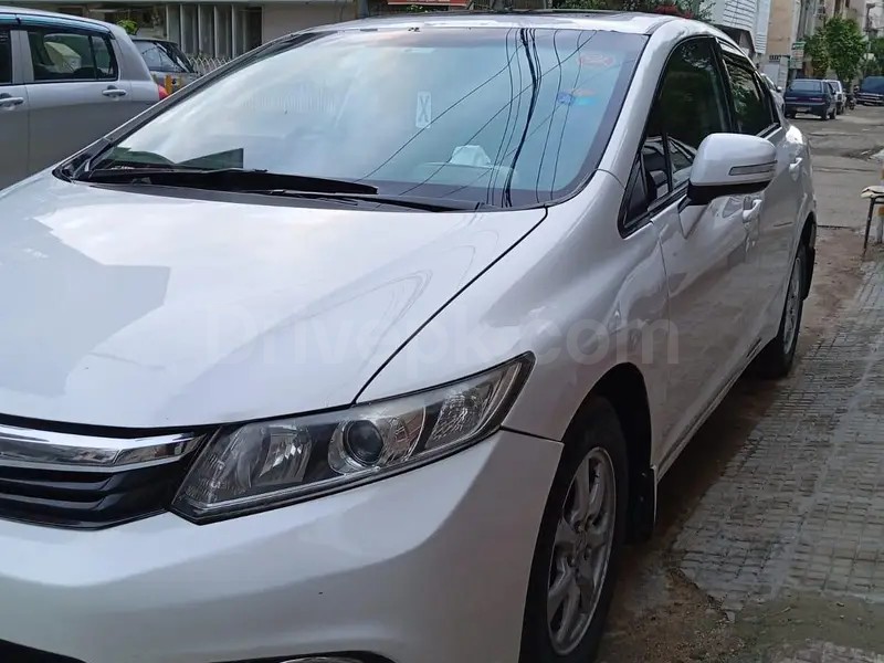 Honda Civic Oriel 2015