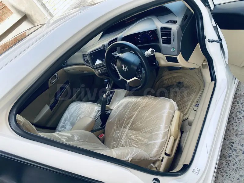 Honda Civic Oriel 2016