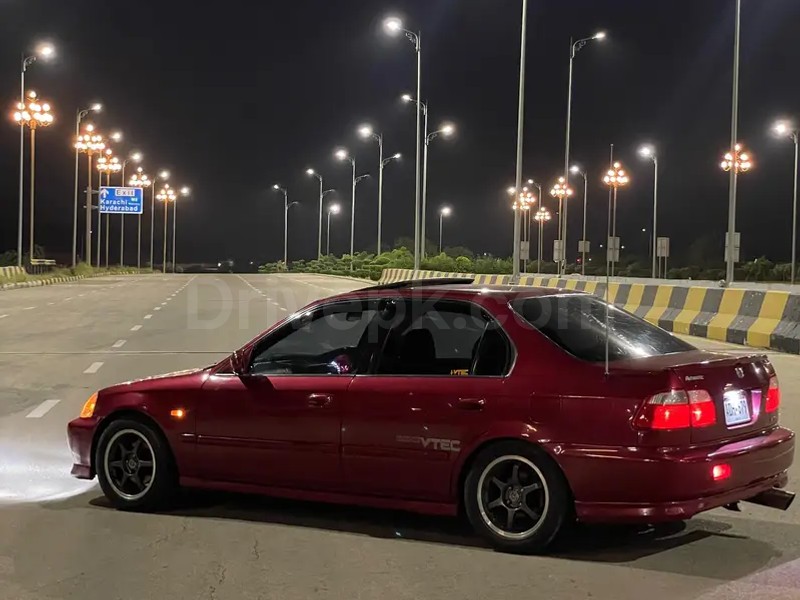 Honda Civic VTi Oriel 2001