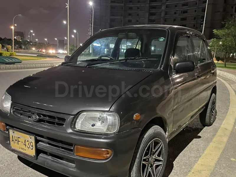 Daihatsu Cuore 2005