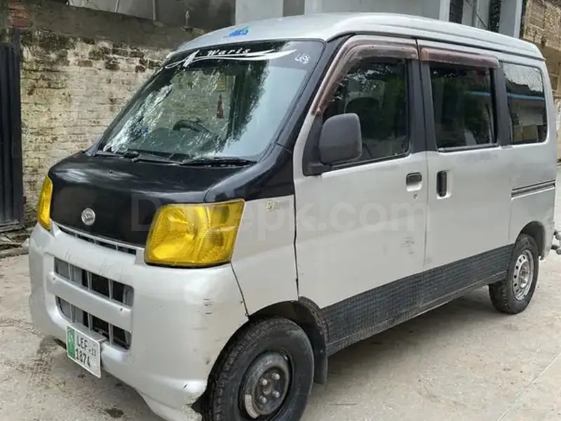 Daihatsu Hijet 2013