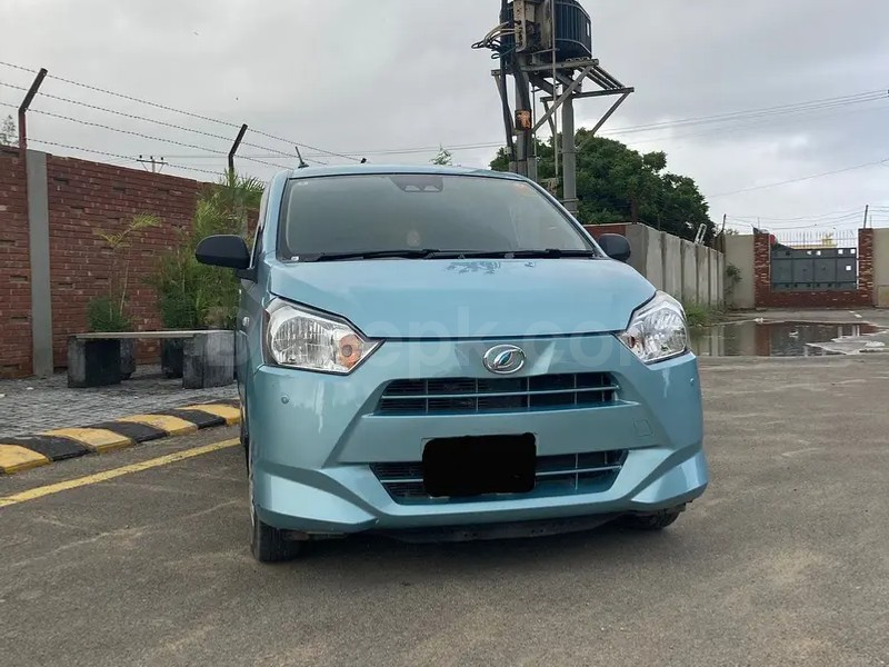 Daihatsu Mira 2022