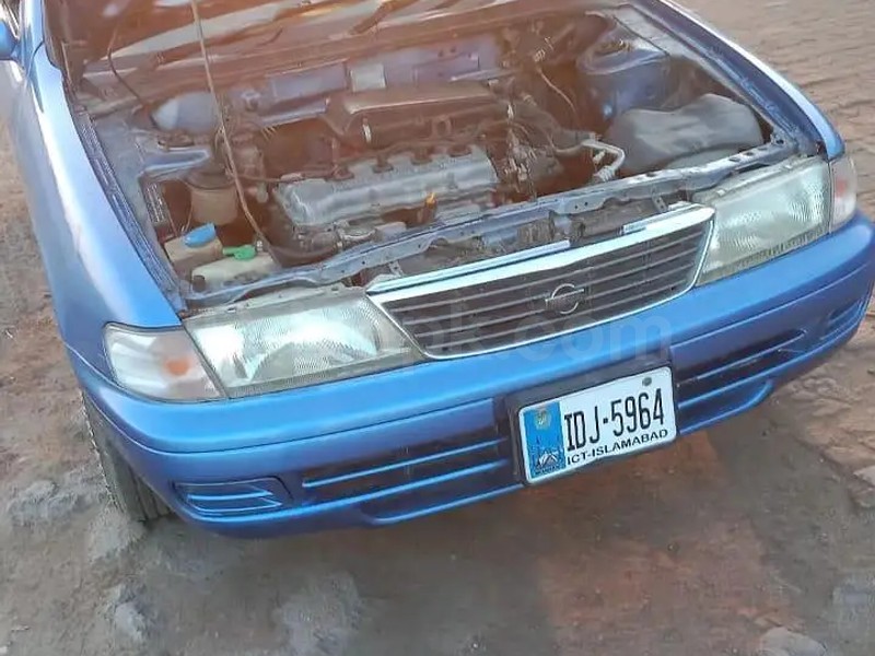 Nissan Sunny 1999