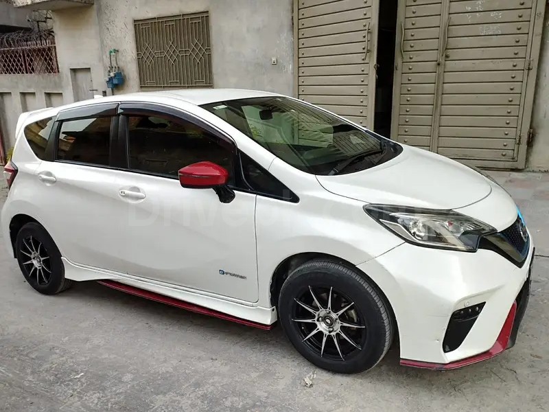 Nissan Note E Power 2018