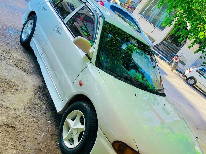 Mitsubishi Lancer 1993