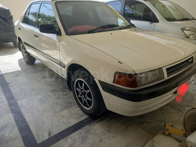 Mitsubishi Lancer 1990