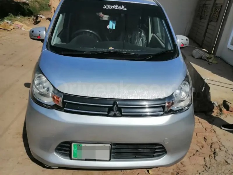 Mitsubishi Ek Wagon 2015