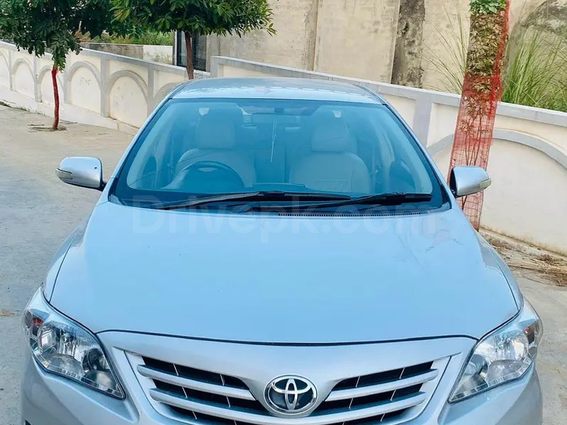 Toyota Corolla GLI 2011