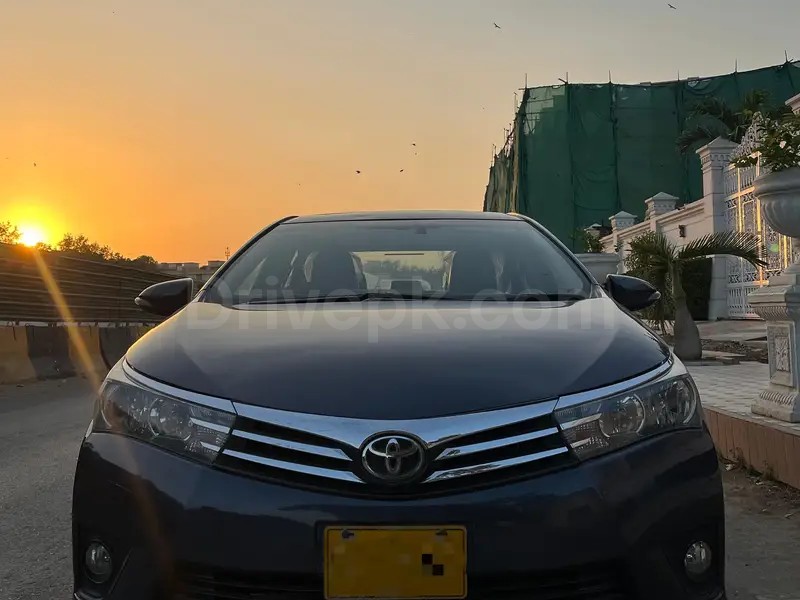 Toyota Altis Grande 2015
