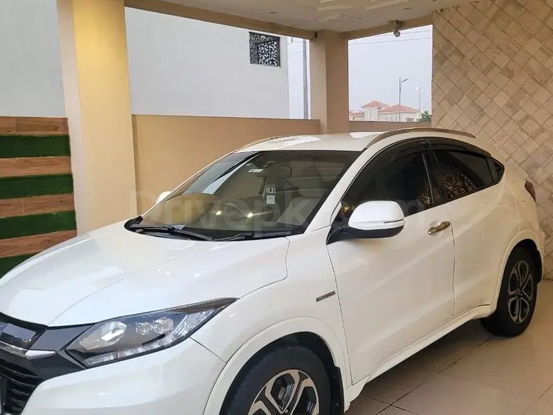 Honda Vezel 2016