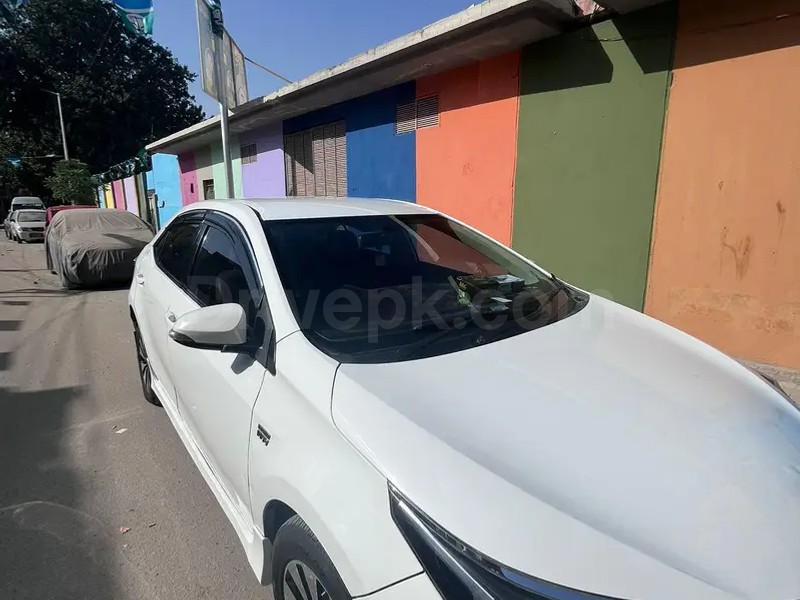 Toyota Corolla Altis 2016