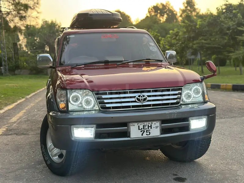 Toyota Land Cruiser 2001