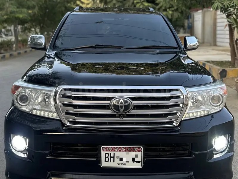 Toyota Land Cruiser 2014