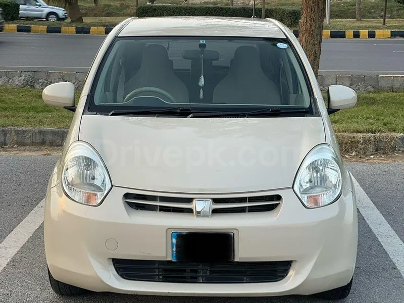 Toyota Passo 2014