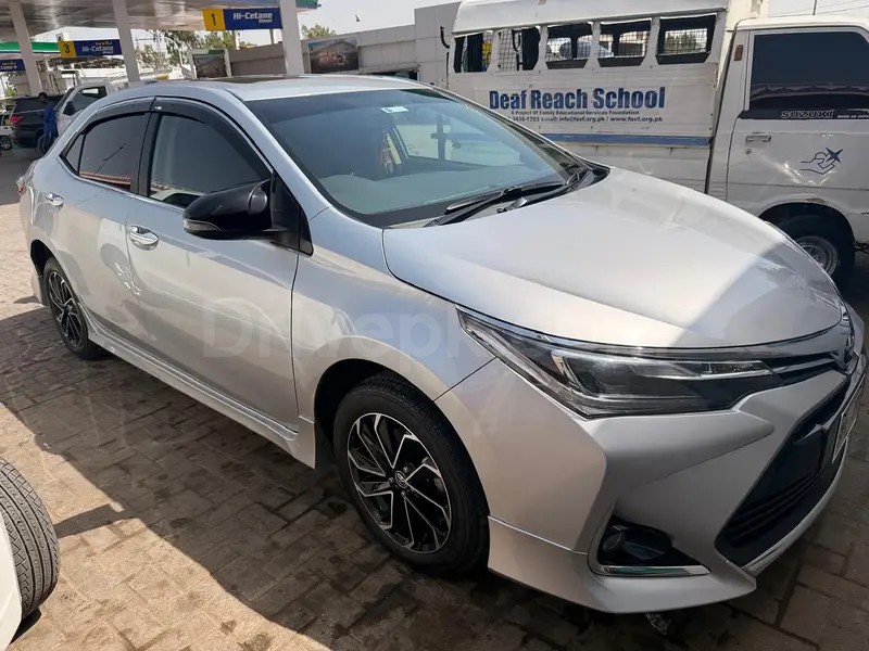 Toyota Corolla Altis 2023