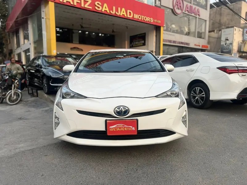 Toyota Prius 2018