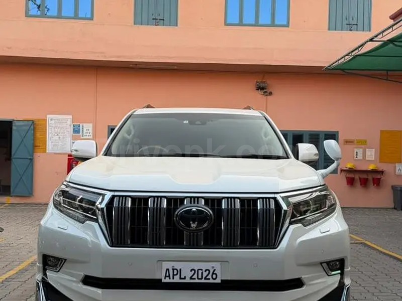 Toyota Prado 2022