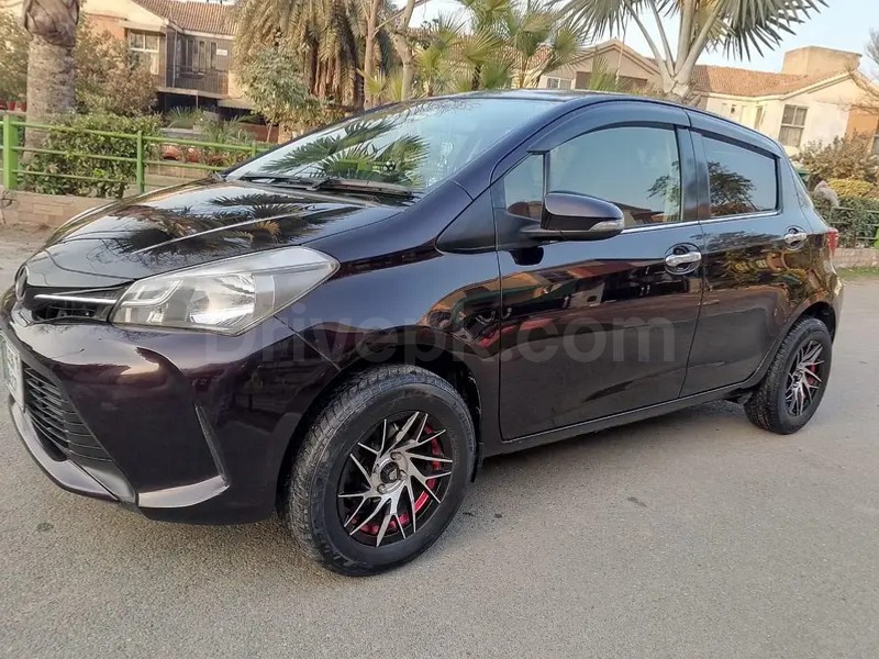Toyota Vitz 2018