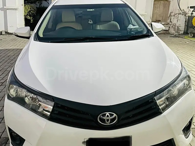 Toyota Corolla Altis 2016