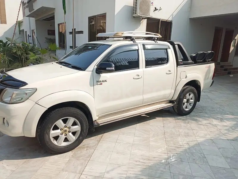 Toyota Hilux 2014