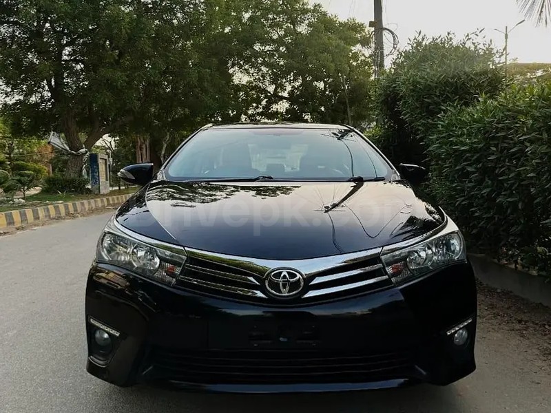 Toyota Corolla Altis 2016