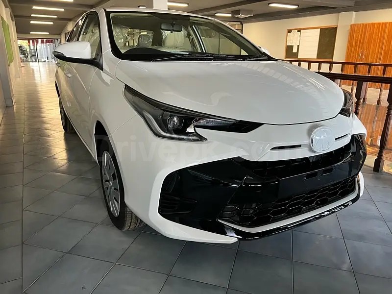 Toyota Yaris 2025