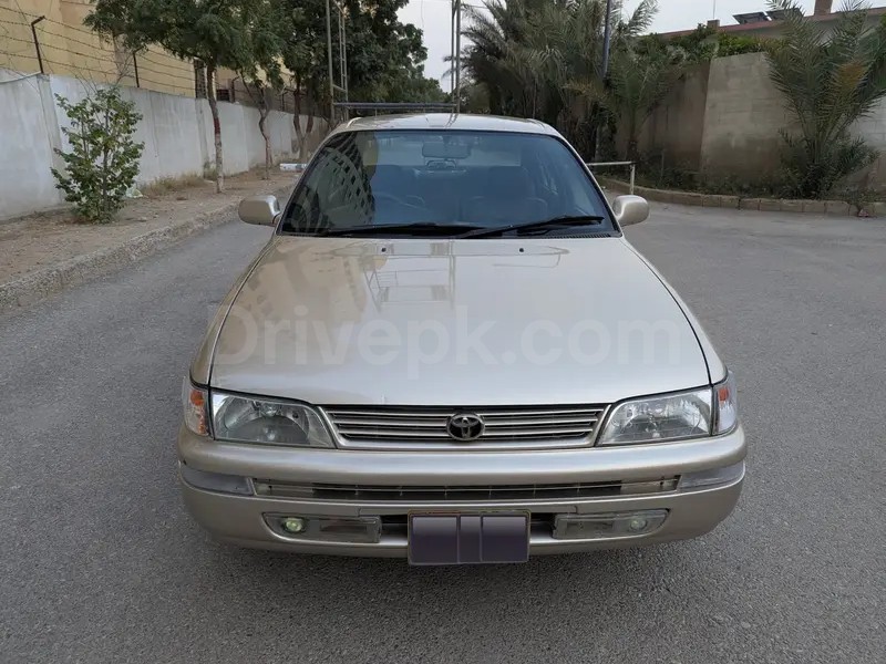 Toyota Corolla GLI 2000