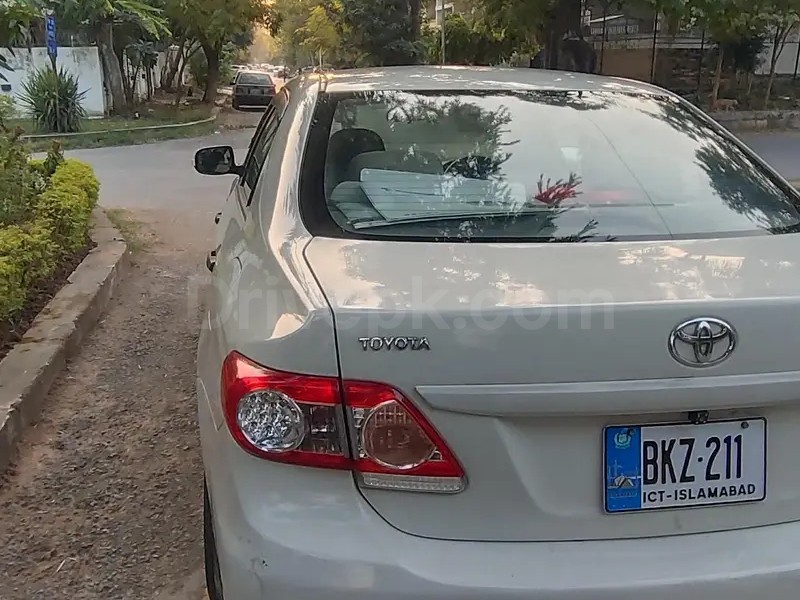 Toyota Corolla XLI 2013