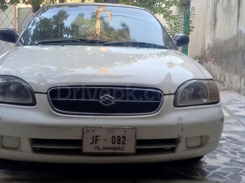 Suzuki Baleno 2005