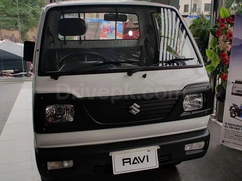 Suzuki Ravi 2025