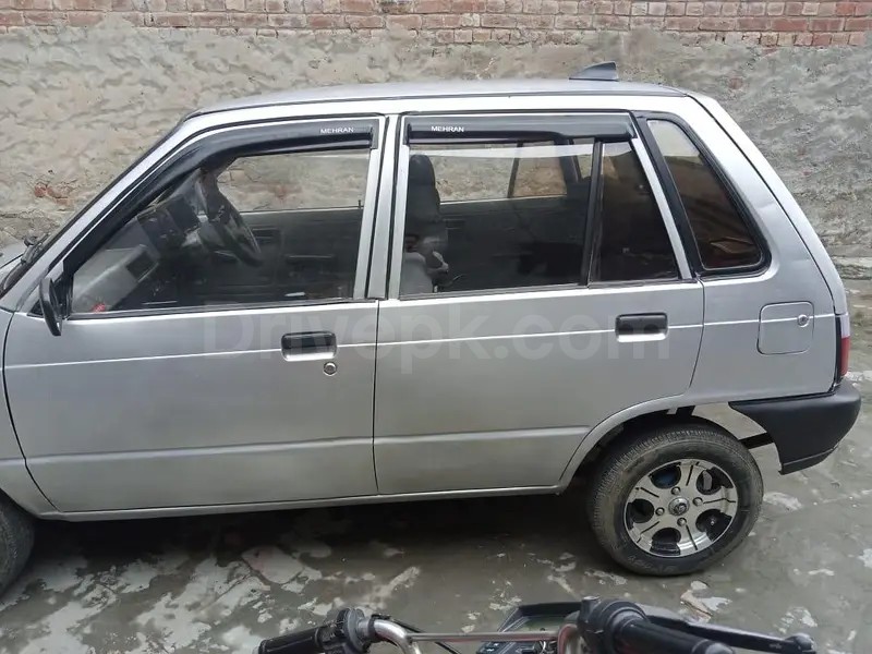 Suzuki Mehran VXR 2011