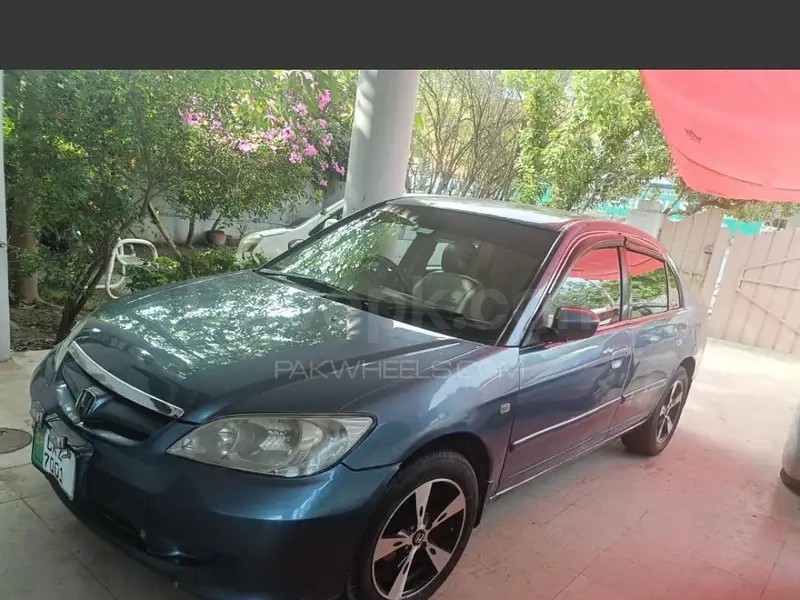 Honda Civic EXi 2004