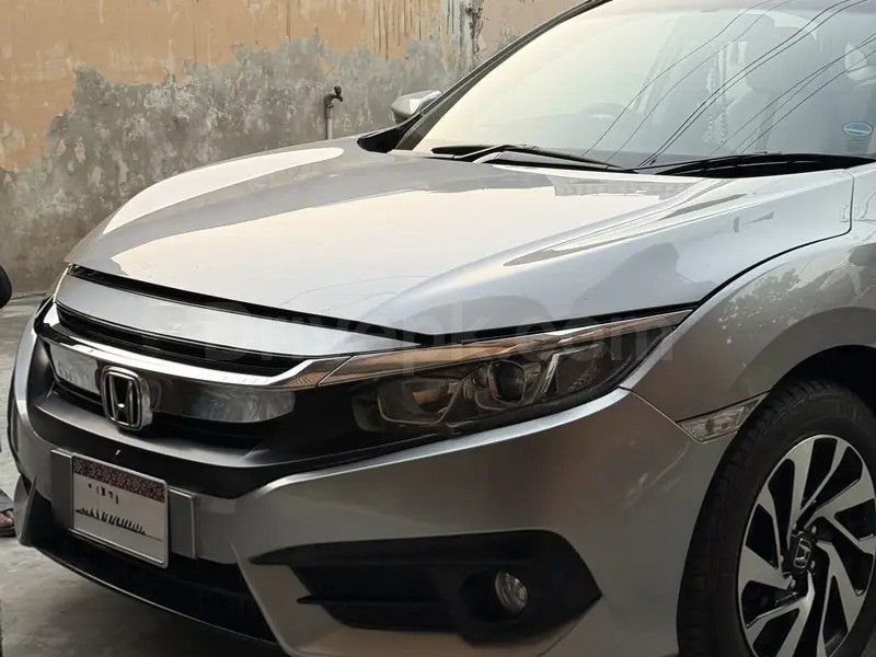 Honda Civic Oriel 2018