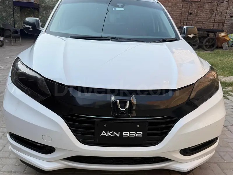 Honda Vezel 2016