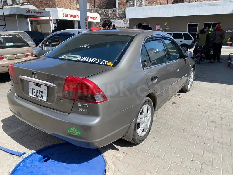 Honda Civic VTi Oriel Prosmatec 2003