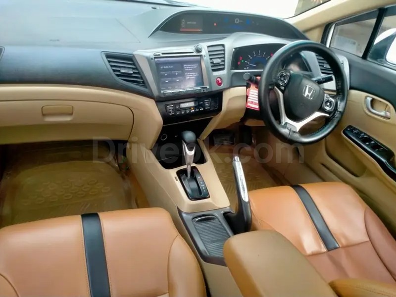 Honda Civic VTi Oriel Prosmatec 2013