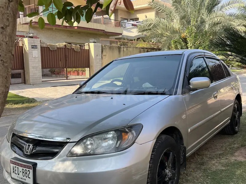 Honda Civic EXi 2005