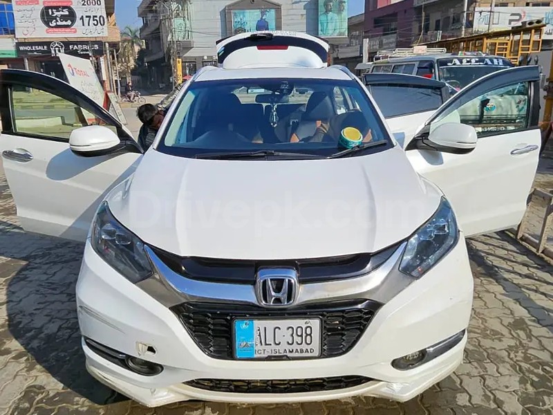 Honda Vezel 2015