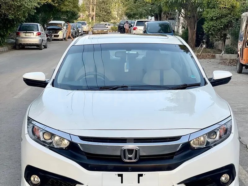 Honda Civic VTi Oriel Prosmatec 2018