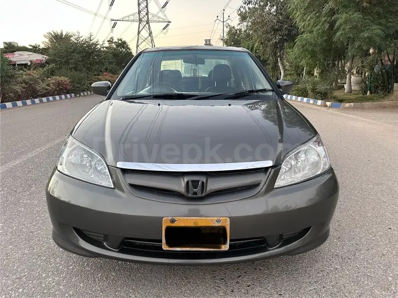 Honda Civic Oriel 2004