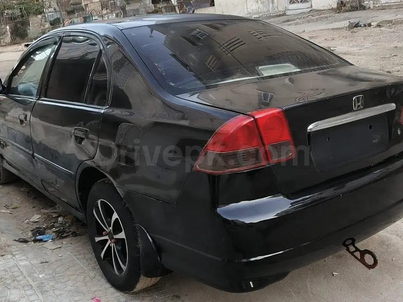 Honda Civic EXi 2005