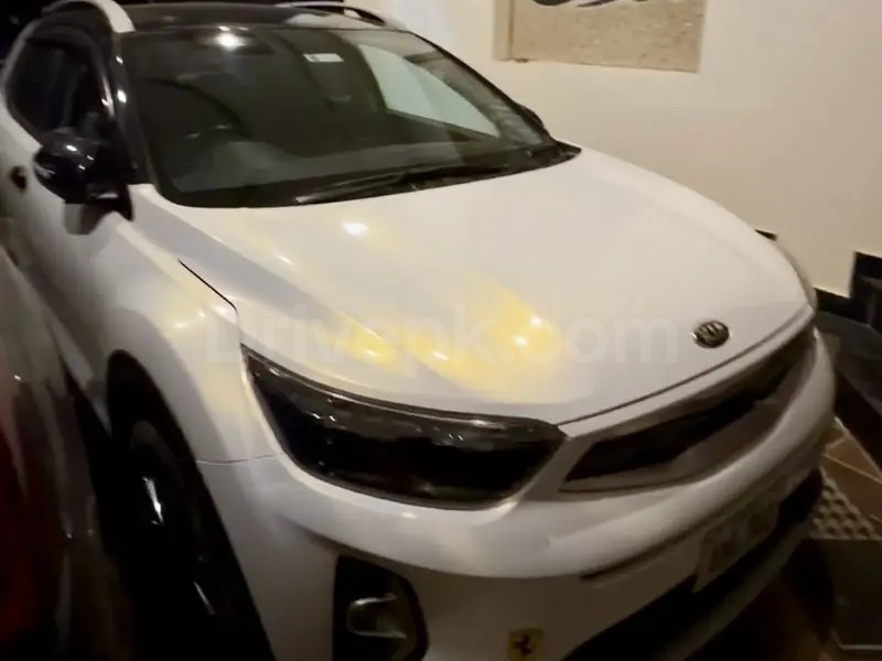 KIA STONIC 2023