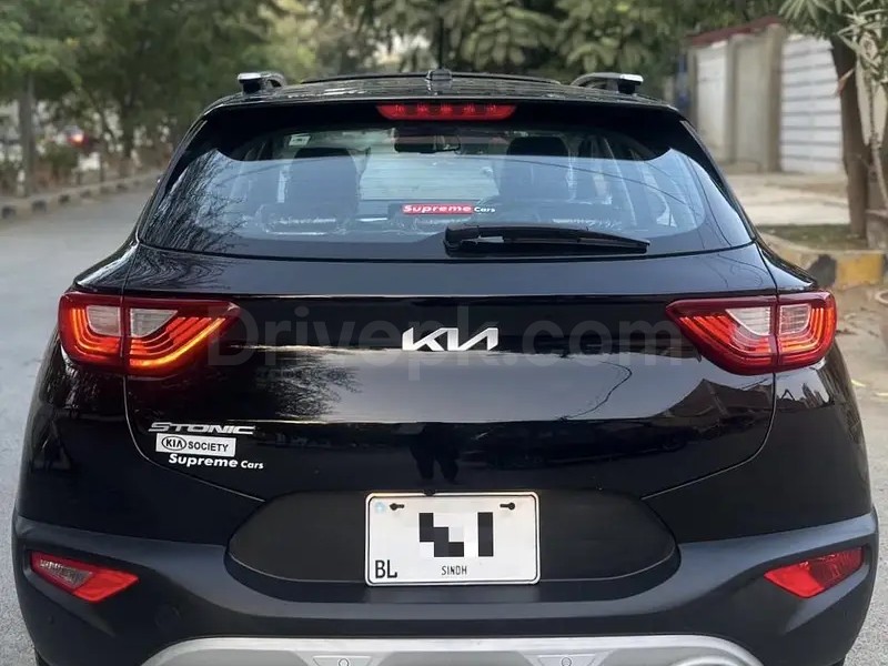 KIA STONIC 2023