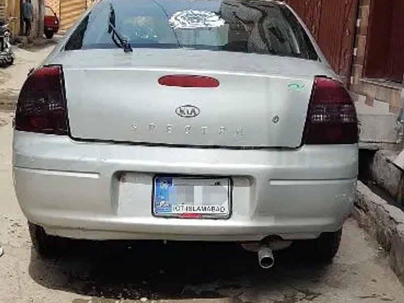 KIA Spectra 2002