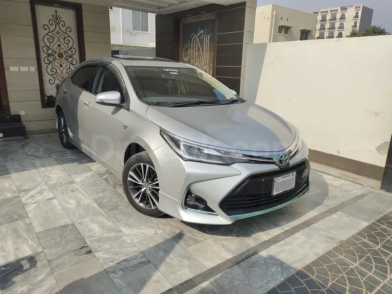 Toyota Corolla Altis 2022